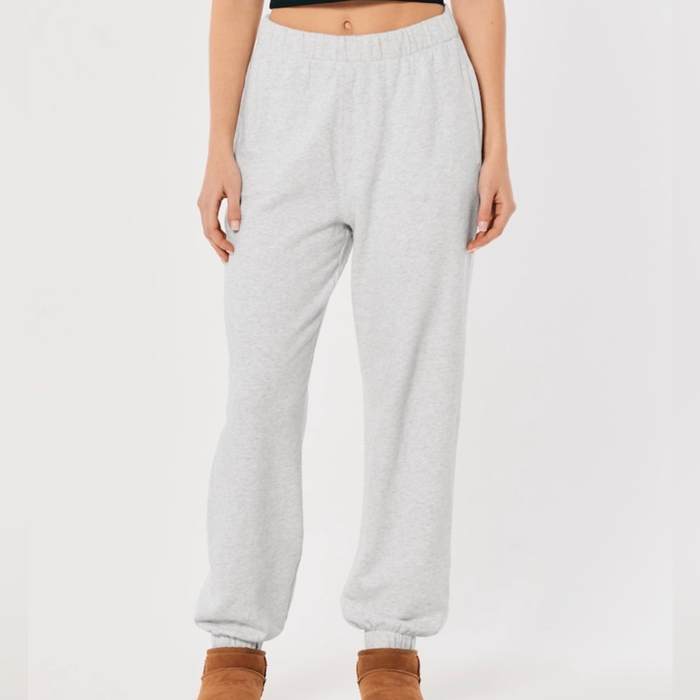 Hollister Ultra High Rise Dad Joggers